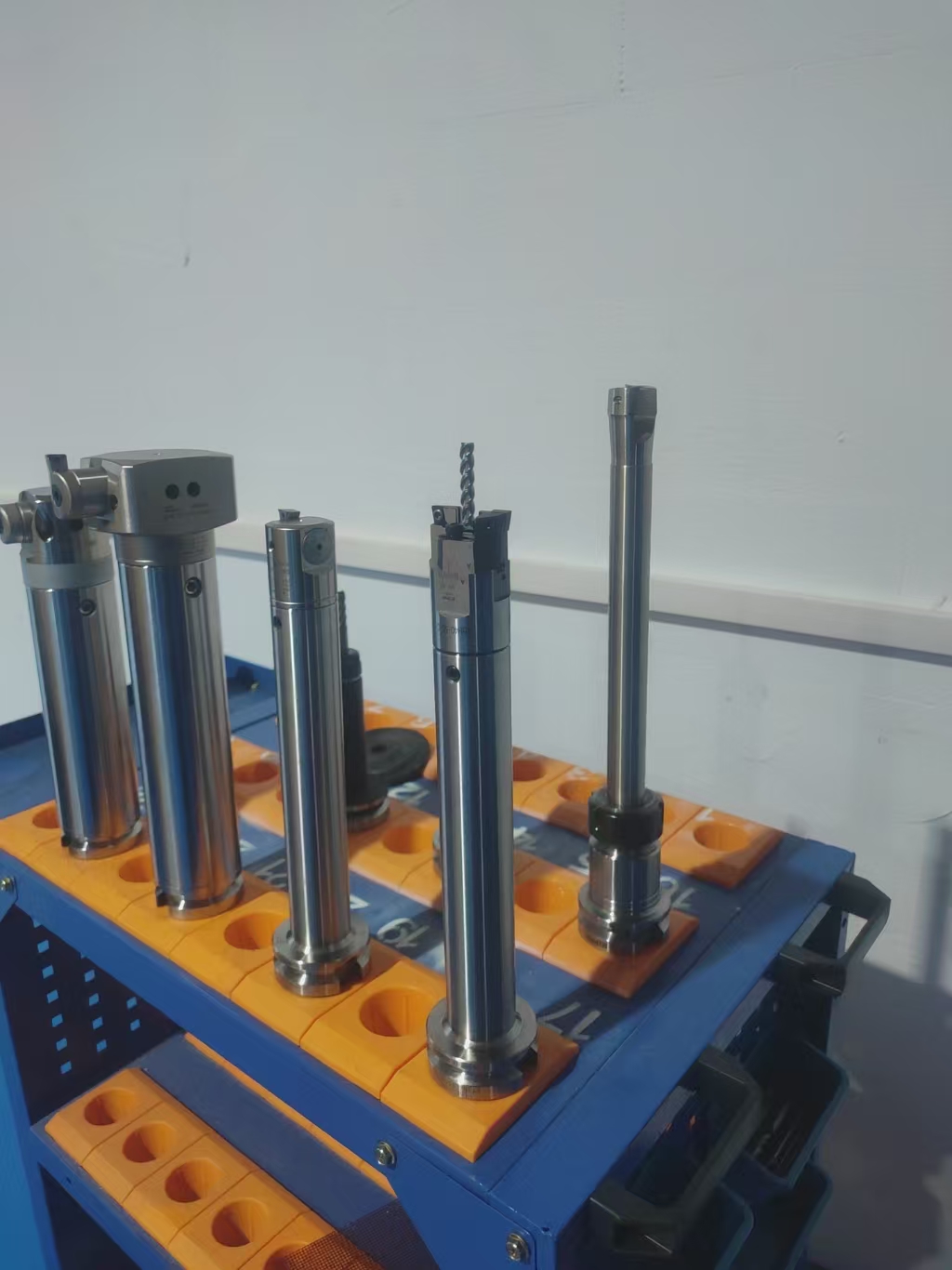 44cd22b3-2190-48a1-905b-d19e4217702d 44cd22b3-2190-48a1-905b-d19e4217702d